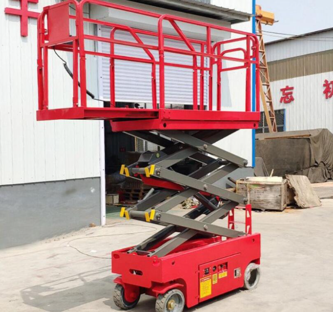 翠峦移动剪叉式升降机